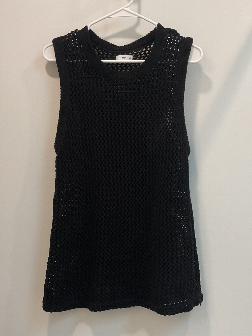 Aritzia TNA Black Crochet Sleeveless Tank